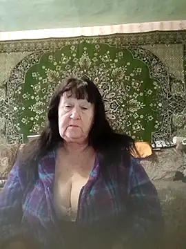 CrystalLime6411 online show from October 19, 2025, 11:00 am