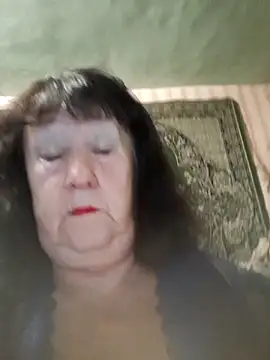 CrystalLime6411 online show from October 27, 2025, 5:00 am