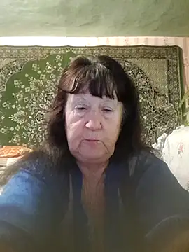 CrystalLime6411 online show from November 7, 2025, 5:29 am