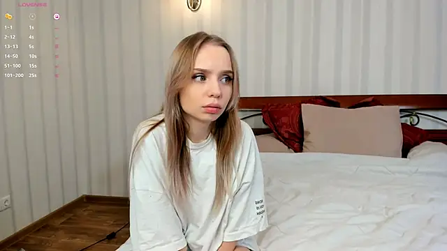 Little Clare online show from October 24, 2025, 7:32 pm