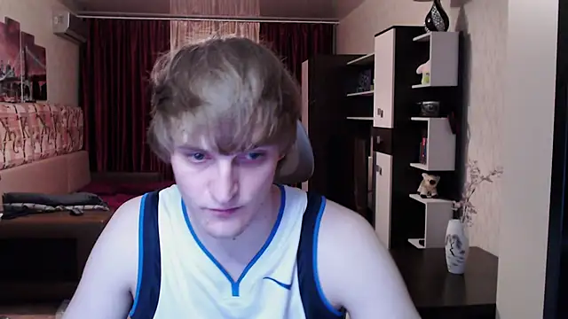 Playersuperstar online show from November 5, 2025, 9:04 pm