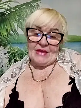 VioletSweet5566 online show from March 26, 2026, 6:35 pm