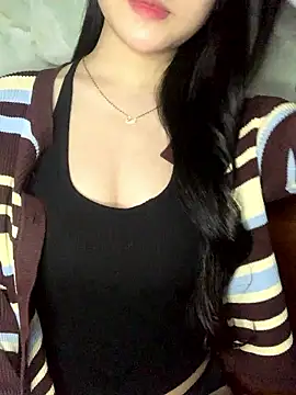 Snapshot of Lyly11 chatting on January 6, 2026, 3:10 am Lyly11 online show from January 6, 2026, 3:10 am