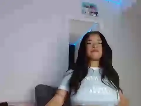 reina reina online show from September 15, 2025, 11:16 pm