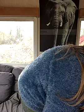 Misspapillon1840 online show from November 21, 2025, 11:53 am