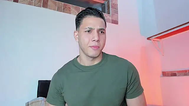 max valiant1 online show from September 19, 2025, 3:52 am