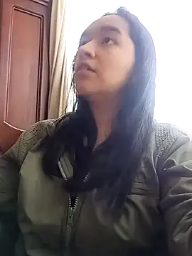 Williams Hera online show from September 24, 2025, 8:01 pm