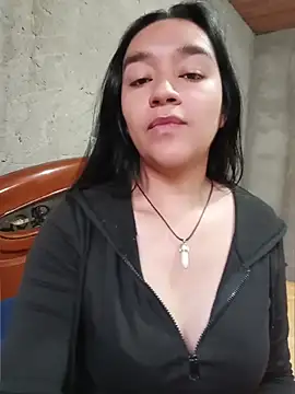 Williams Hera online show from April 22, 2026, 10:55 pm