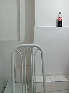 Snapshot of moreno25centimetro chatting on January 31, 2026, 7:23 pm moreno25centimetro online show from January 31, 2026, 7:23 pm