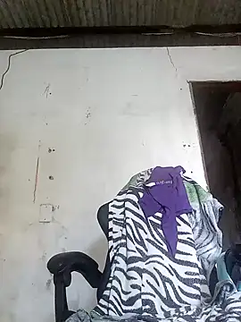 Snapshot of moreno25centimetro chatting on February 24, 2026, 11:52 am moreno25centimetro online show from February 24, 2026, 11:52 am