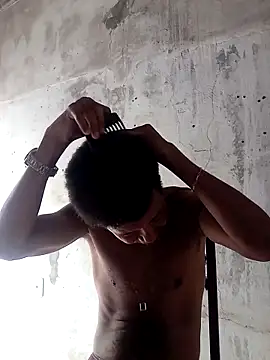 Snapshot of moreno25centimetro chatting on February 26, 2026, 1:54 pm moreno25centimetro online show from February 26, 2026, 1:54 pm