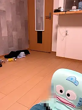 juri20cm online show from October 1, 2025, 3:29 pm