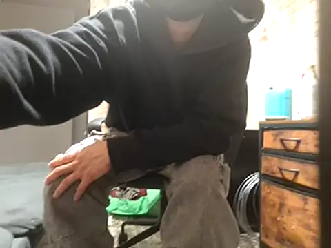 Snapshot of Molly_Erik chatting on March 16, 2026, 9:02 am Molly Erik online show from March 16, 2026, 9:02 am