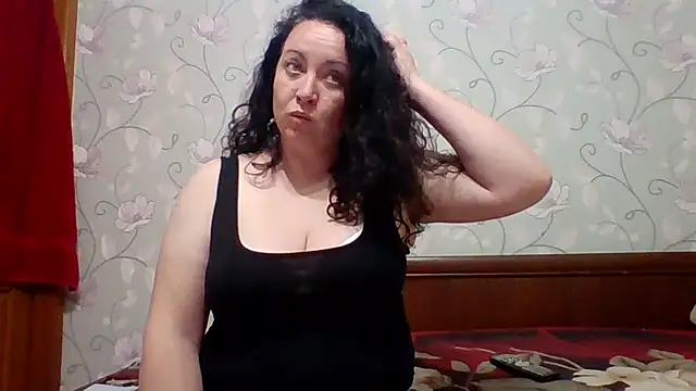 Velvet3451 online show from May 18, 2026, 6:03 pm