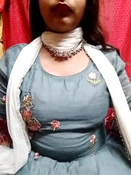 Babe Doll04 online show from November 18, 2025, 6:45 pm