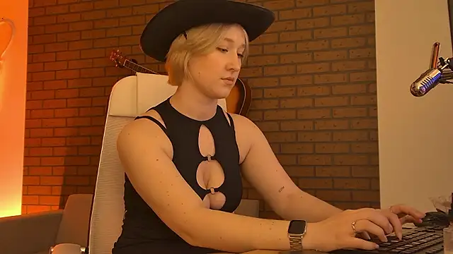 CinBellamy online show from February 13, 2026, 6:09 am