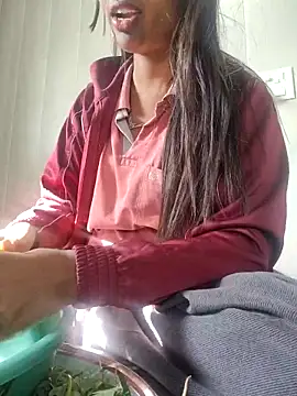 Radhika 01 online show from December 16, 2025, 5:01 am