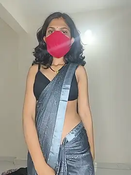 Shivani2002 online show from July 10, 2026, 4:20 pm
