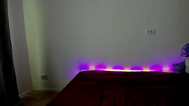 Alice next door online show from September 9, 2025, 12:15 pm