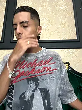 Mister Obsession online show from November 11, 2025, 7:03 pm