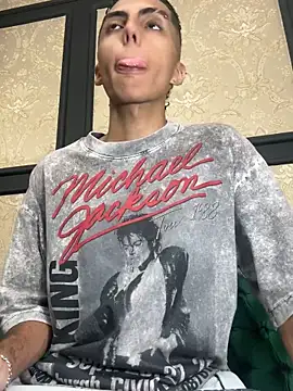 Mister Obsession online show from December 2, 2025, 6:47 pm