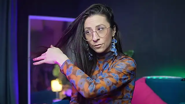 RubyRosa online show from March 10, 2026, 12:15 am