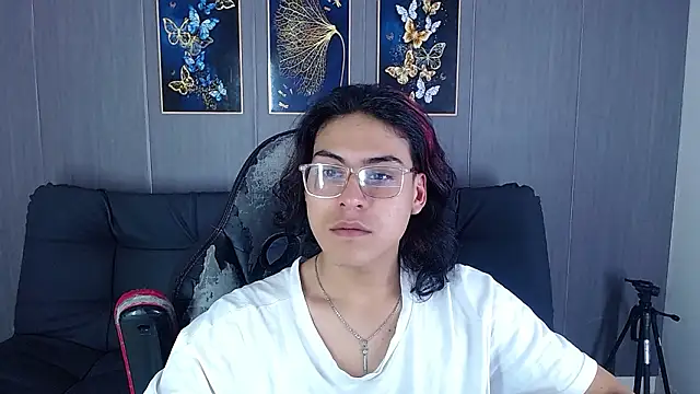 dirty model online show from February 20, 2026, 5:46 pm