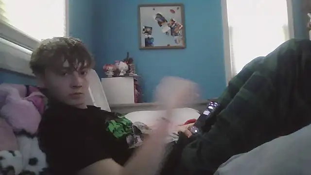 Snapshot of Liam_axel35 chatting on November 4, 2025, 8:30 pm Liam axel35 online show from November 4, 2025, 8:30 pm