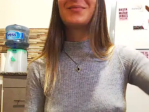 blondaxx online show from April 28, 2026, 8:36 pm