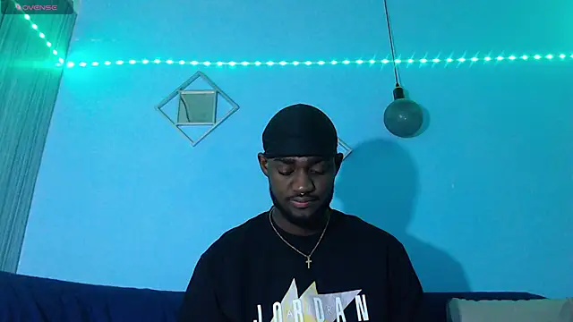 eebony stallion online show from April 18, 2026, 3:21 am