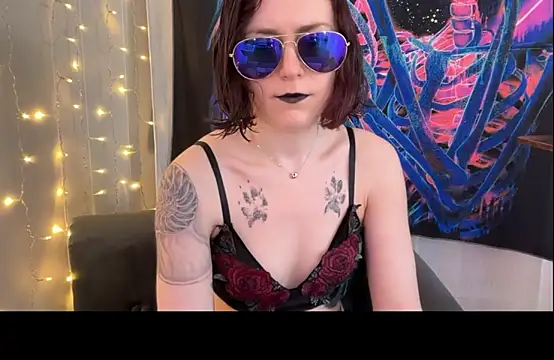 mistressannafoxx online show from September 12, 2025, 5:13 pm