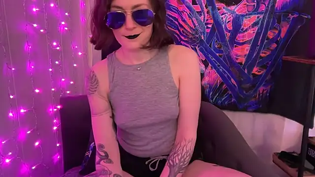 mistressannafoxx online show from October 5, 2025, 1:15 am