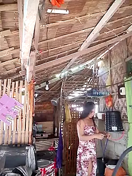 lexyyr17 online show from April 14, 2026, 1:11 am