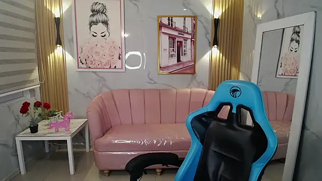 Jade Jones a online show from October 15, 2025, 4:01 am