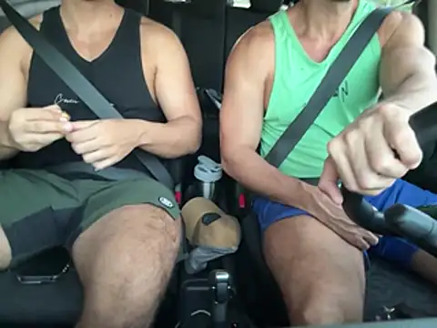 Snapshot of CasadoLutadorBigStuds chatting on June 11, 2026, 8:07 pm CasadoLutadorBigStuds online show from June 11, 2026, 8:07 pm