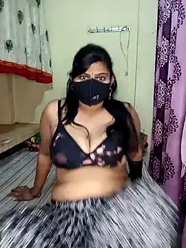 Snapshot of reena502 chatting on February 11, 2026, 5:23 am reena502 online show from February 11, 2026, 5:23 am