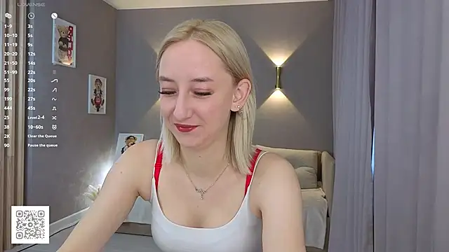 JodeeThu online show from November 14, 2025, 5:39 am