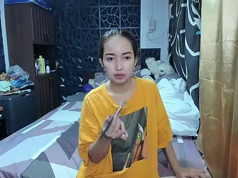 Soft Angel8 online show from October 24, 2025, 5:48 am