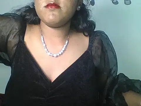 Cute mikii online show from March 25, 2026, 6:47 pm