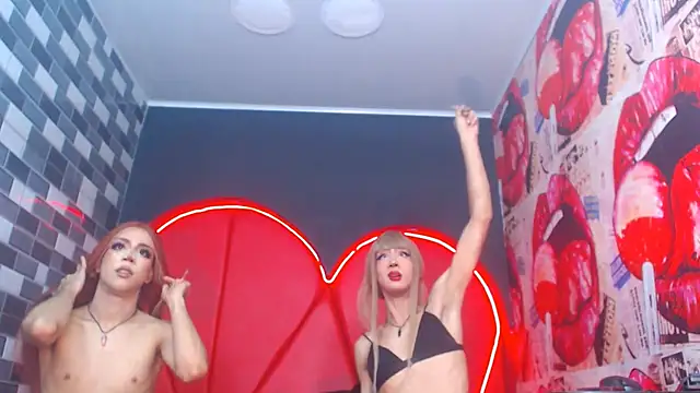 julessxcharlotte online show from September 30, 2025, 2:00 pm