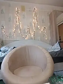 Tupo070481 online show from December 22, 2025, 8:44 am