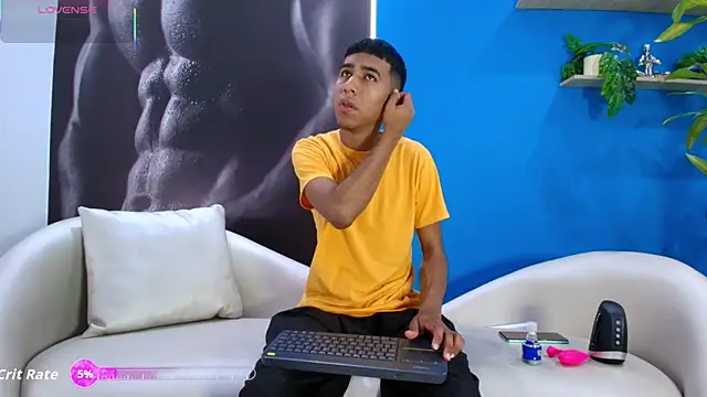 ender h0t online show from September 23, 2025, 1:58 pm