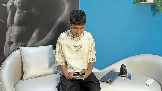 ender h0t online show from January 10, 2026, 1:57 pm