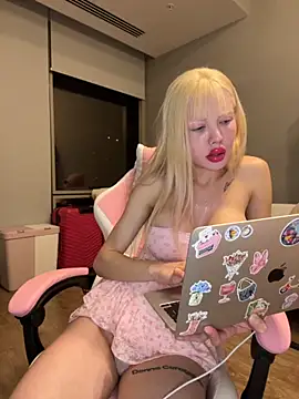 Sindyyy228 online show from October 23, 2025, 12:43 am