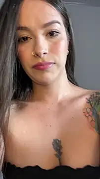 alysa g  online show from November 7, 2025, 10:10 pm