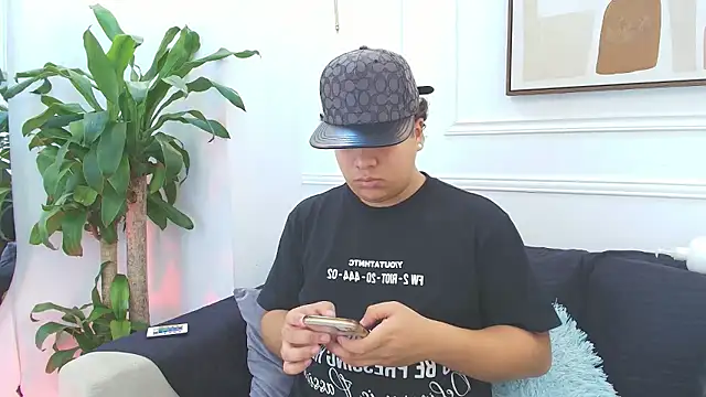 Naim Bennetsex online show from October 20, 2025, 8:42 pm