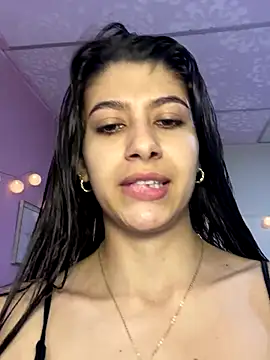 Lenapink19 online show from December 15, 2025, 10:36 pm