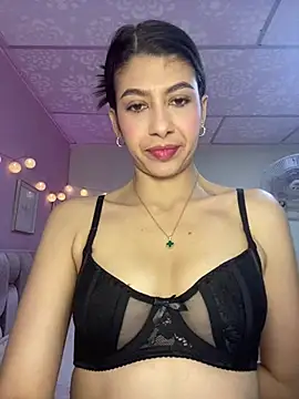 Lenapink19 online show from February 26, 2026, 10:31 pm