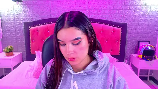 Natalie loffreda online show from January 8, 2026, 3:31 am