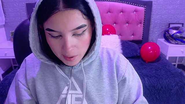 Natalie loffreda online show from February 17, 2026, 3:14 am